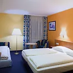 Strohofer Hotel 3*