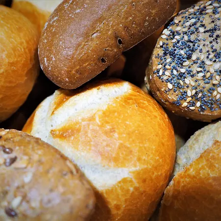 ホテル Strohofer 3*